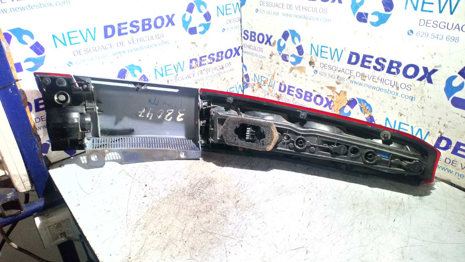 PILOTO TRASERO DERECHO OPEL MERIVA - vista 3