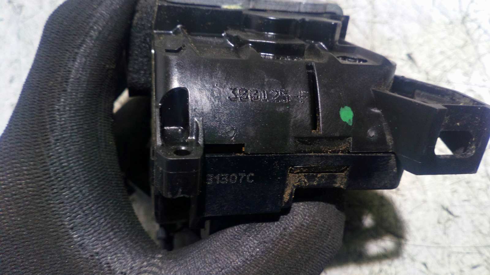 CERRADURA PUERTA DELANTERA DERECHA RENAULT CLIO III - vista 4