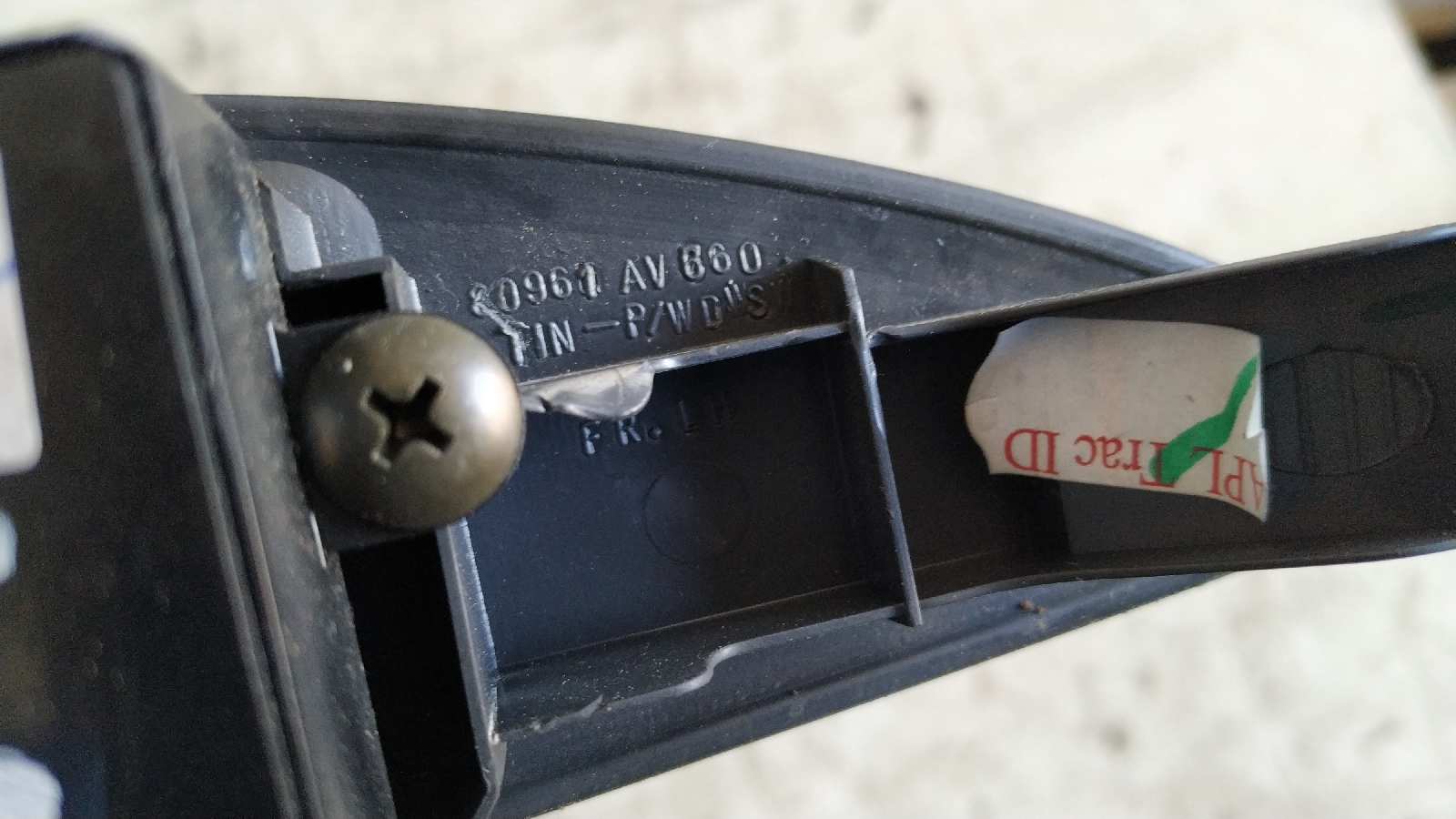 MANDO ELEVALUNAS DELANTERO IZQUIERDO NISSAN PRIMERA BERLINA (P12) - vista 5