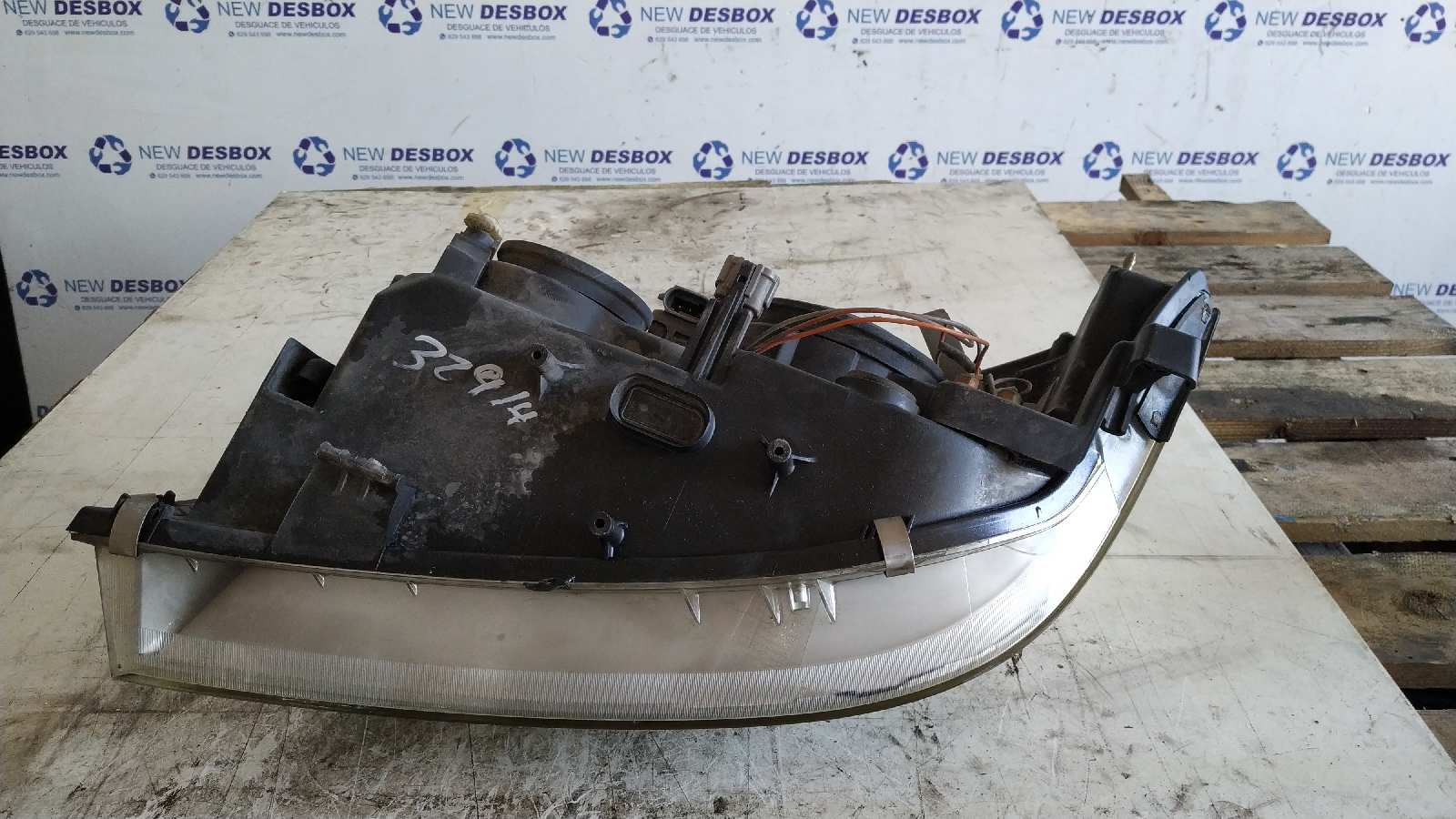 FARO DERECHO NISSAN PRIMERA BERLINA (P12) - vista 2