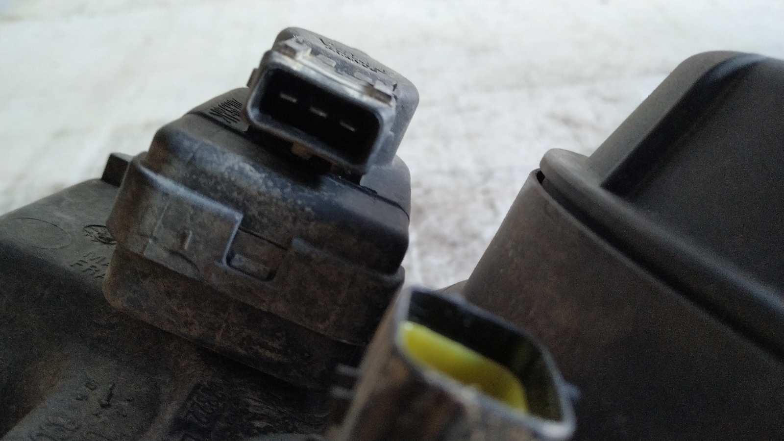 FARO DERECHO LAND ROVER FREELANDER (LN) - vista 6