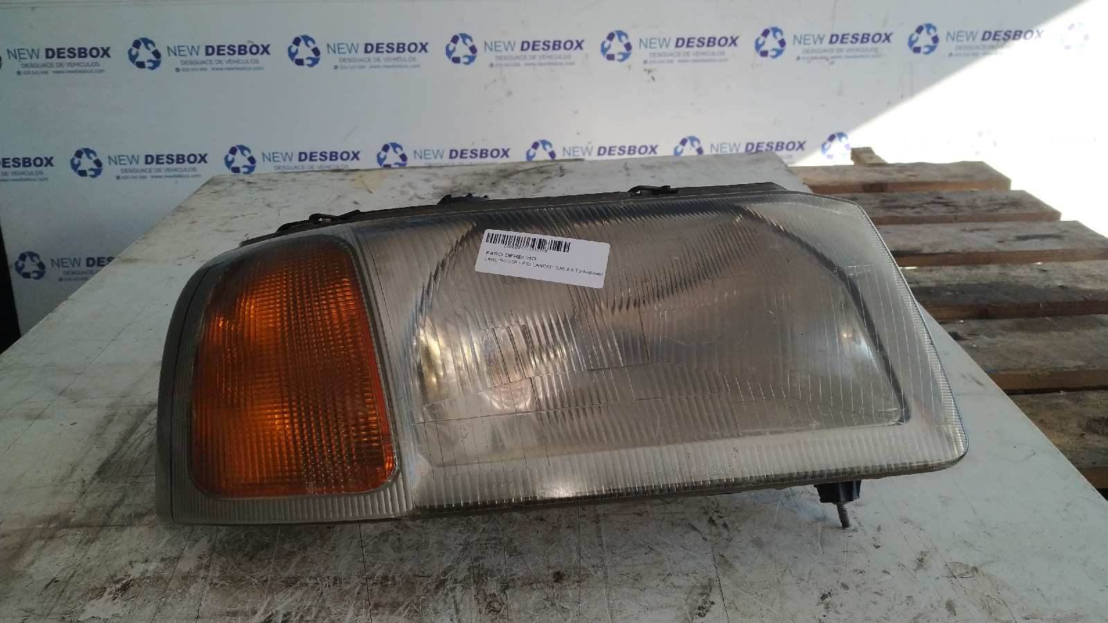 FARO DERECHO LAND ROVER FREELANDER (LN)