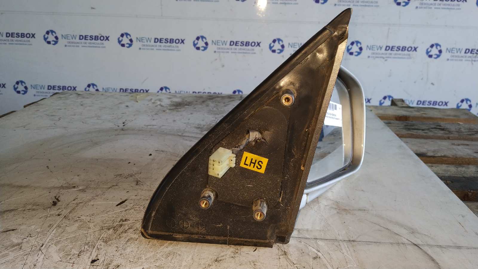 RETROVISOR DERECHO SSANGYONG MUSSO - vista 3