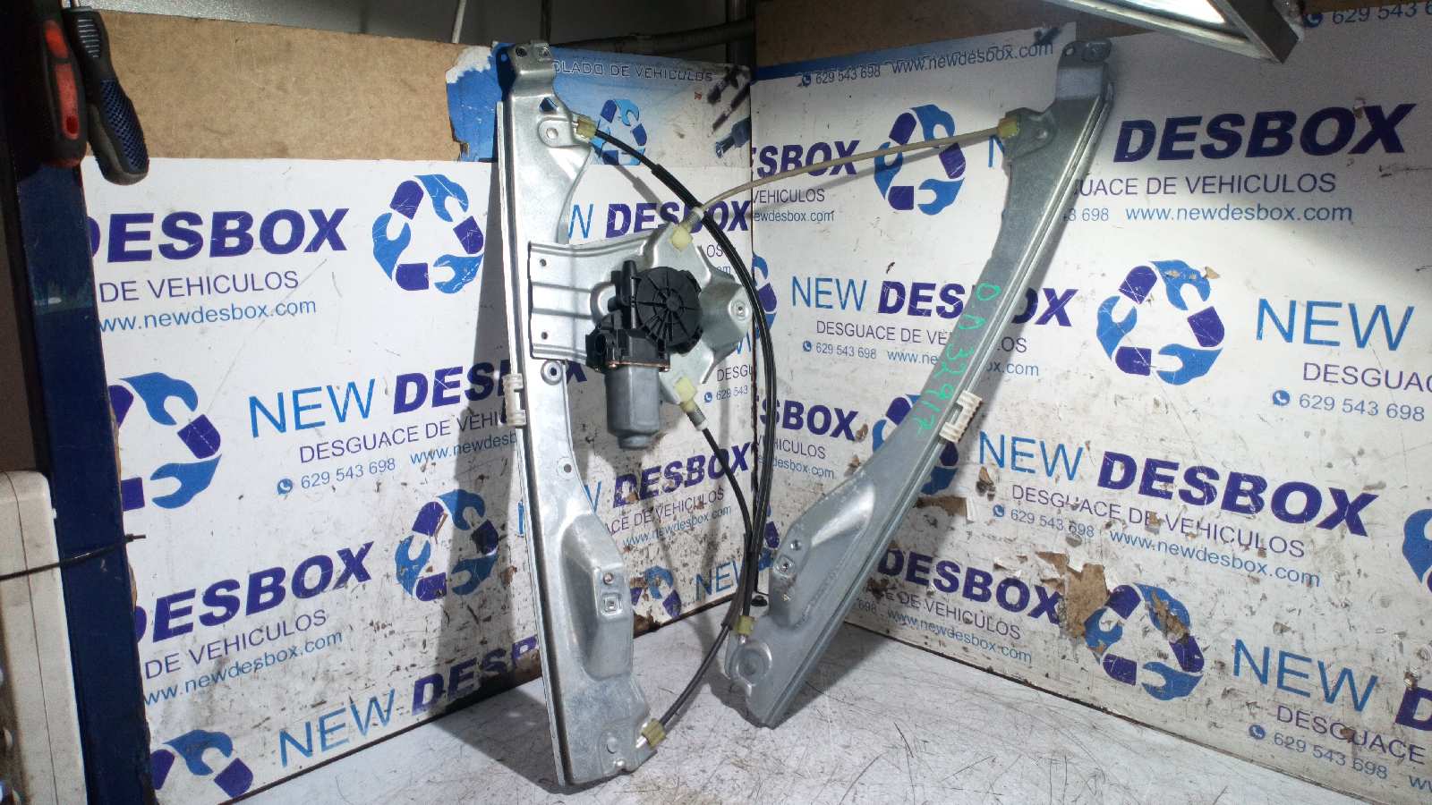 ELEVALUNAS DELANTERO DERECHO RENAULT CLIO III