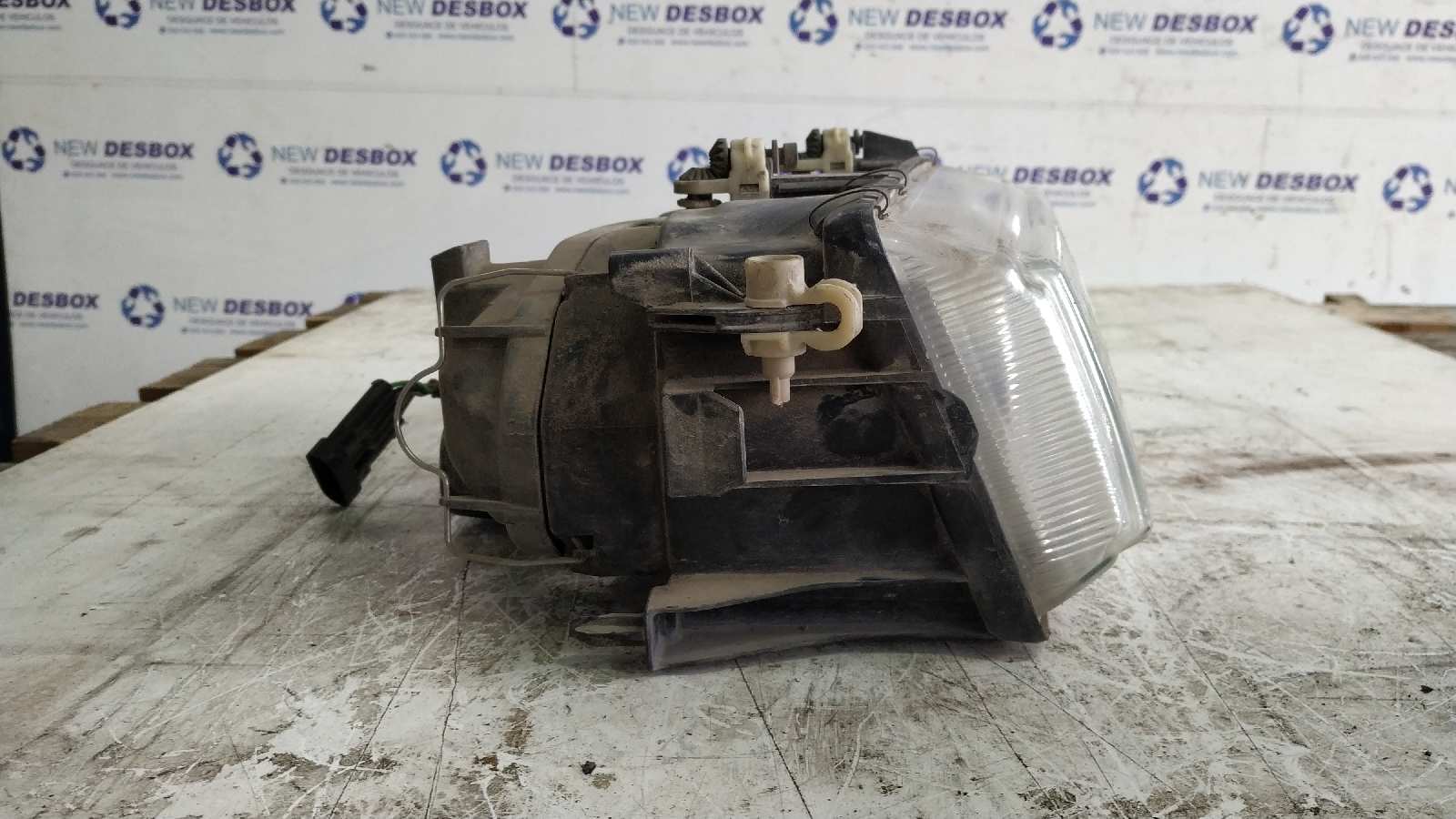 FARO DERECHO ALFA ROMEO 155 2.0 - vista 2