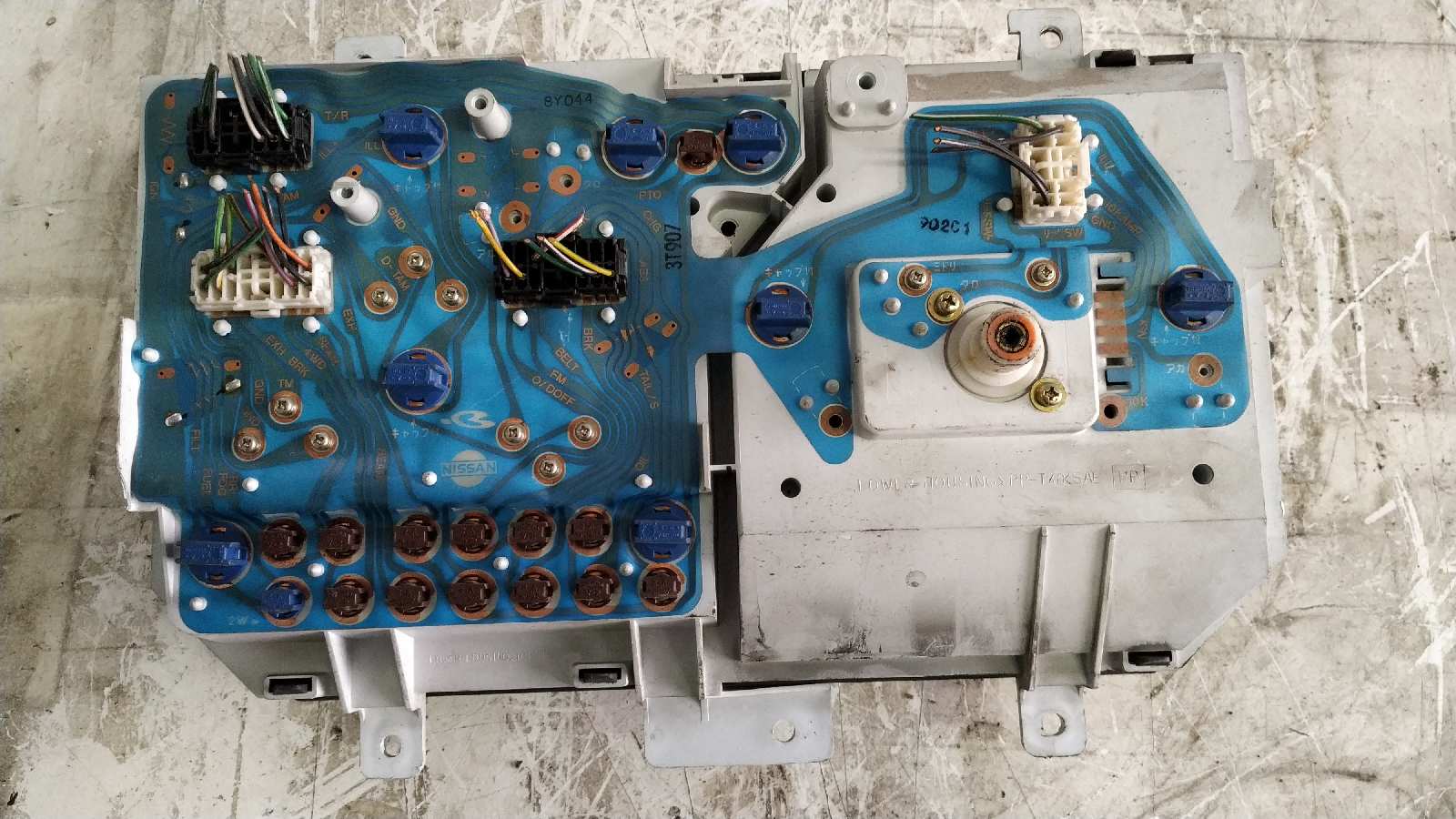 CUADRO INSTRUMENTOS NISSAN CABSTAR - vista 3