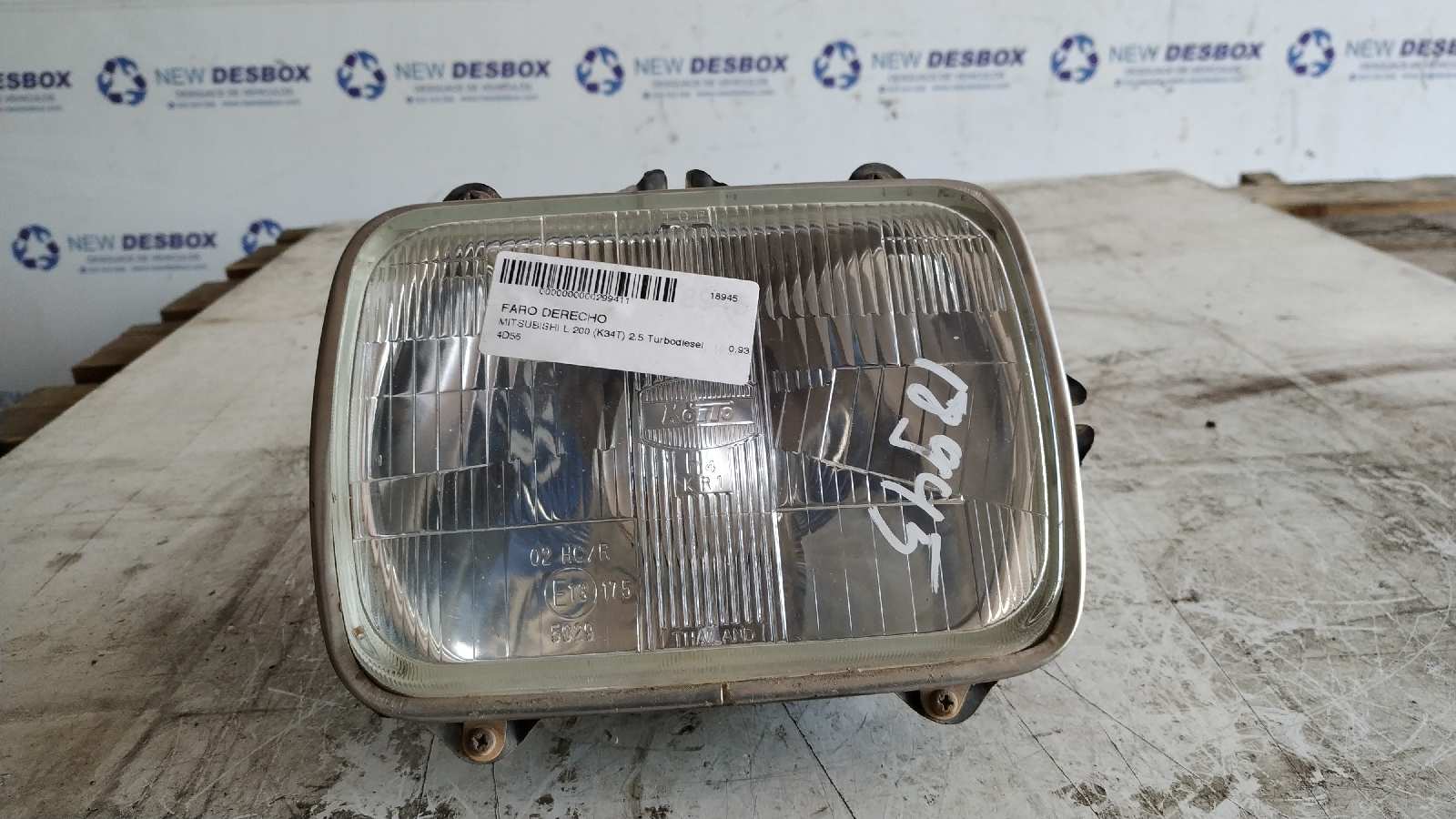 FARO DERECHO MITSUBISHI L 200 (K34T)