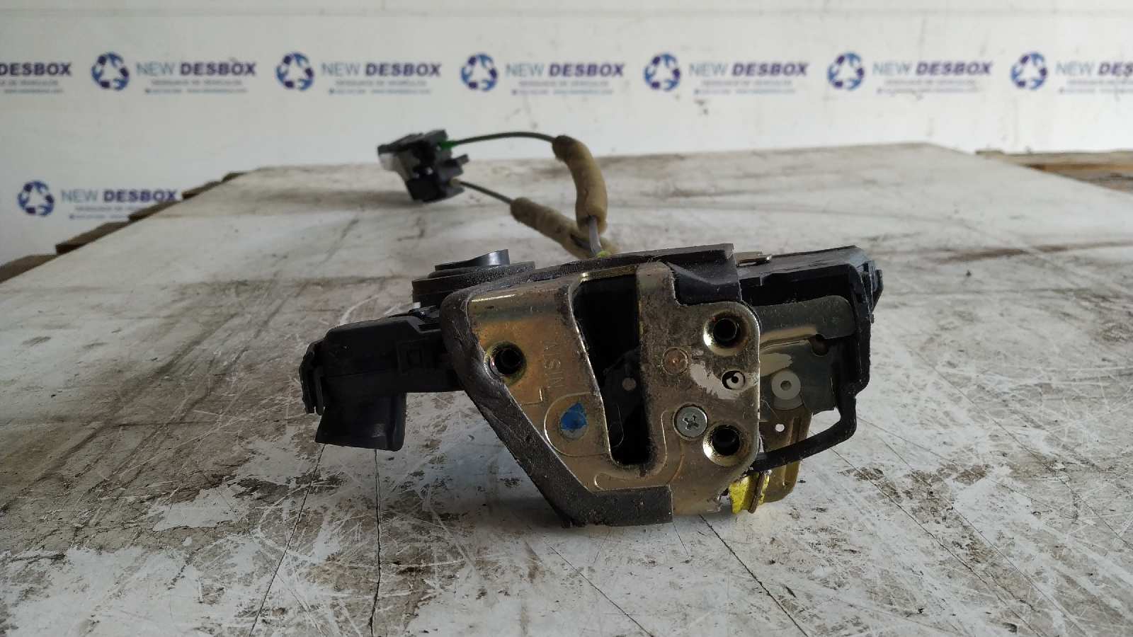CERRADURA PUERTA DELANTERA IZQUIERDA TOYOTA COROLLA (E12) - vista 2