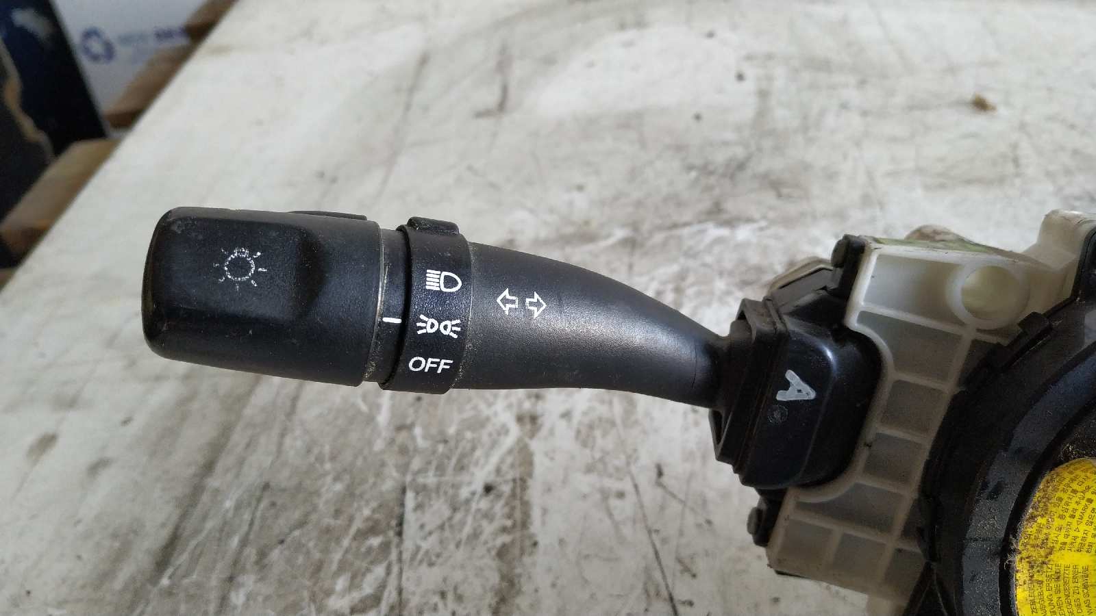 MANDO MULTIFUNCION HYUNDAI ACCENT (LC) - vista 6