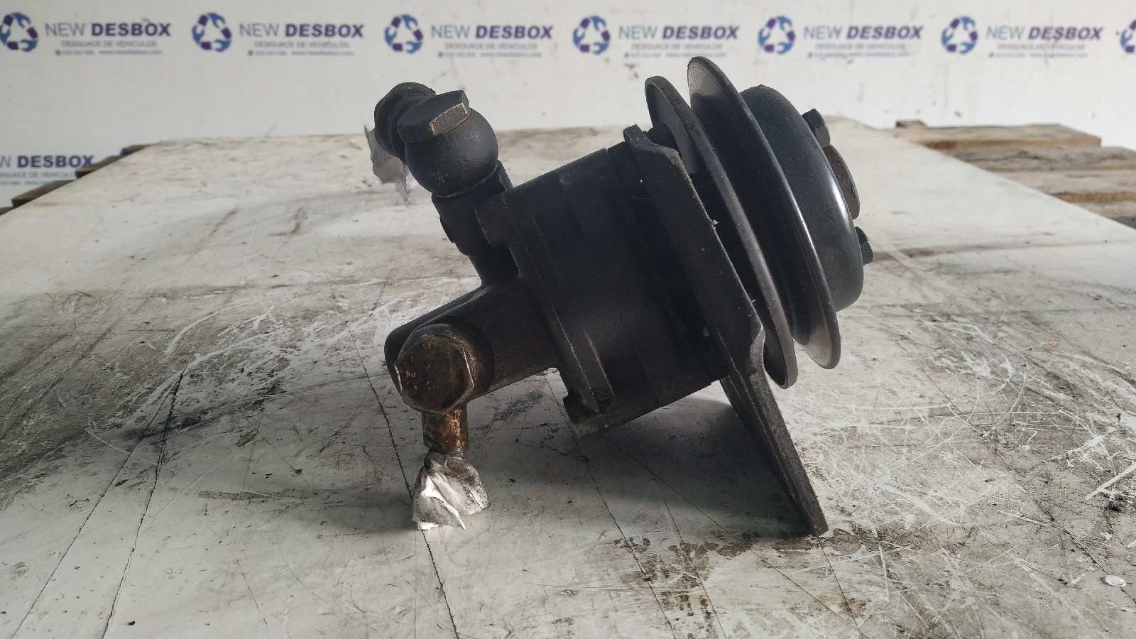 BOMBA DIRECCION NISSAN TRADE - vista 5