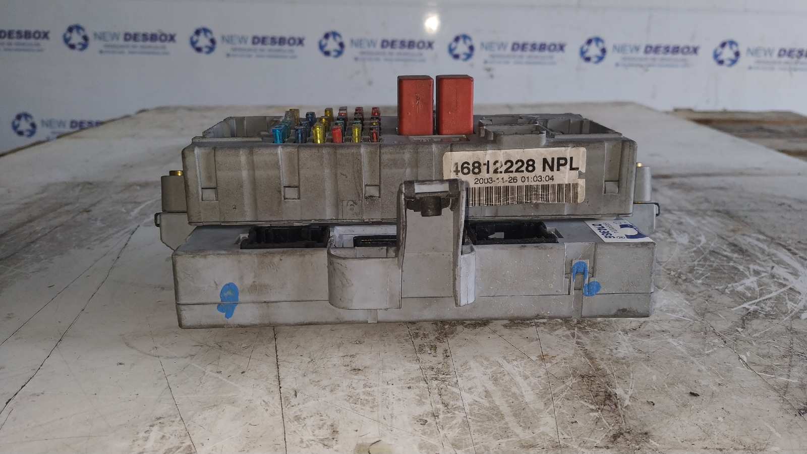 CAJA RELES / FUSIBLES FIAT DOBLO (119) - vista 5