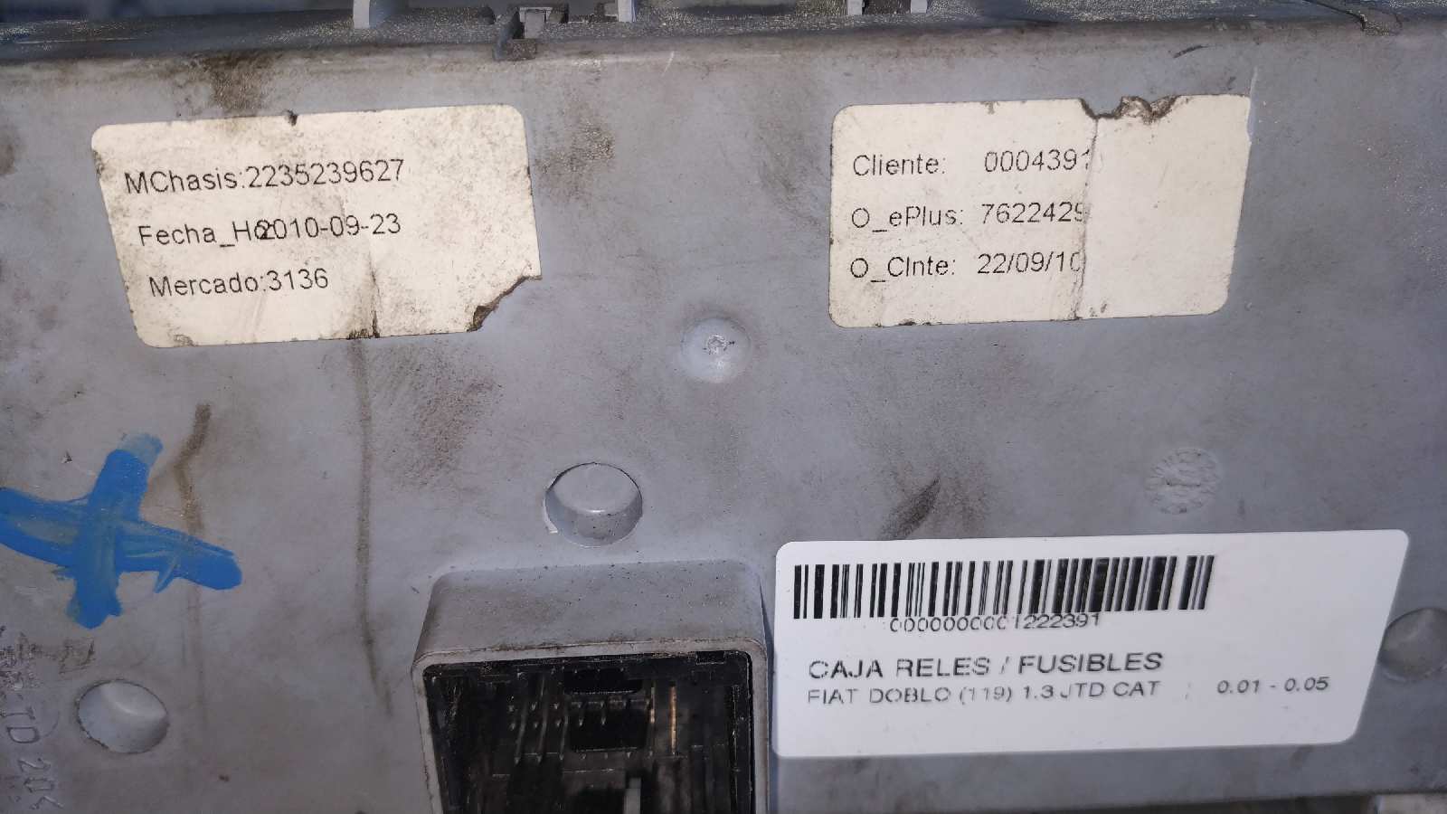 CAJA RELES / FUSIBLES FIAT DOBLO (119) - vista 3