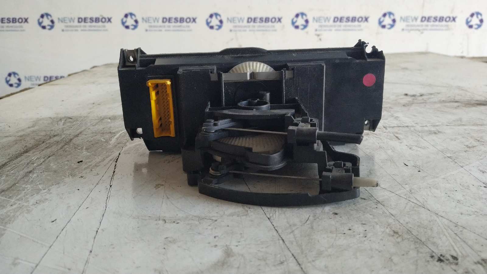 MANDO CALEFACCION / AIRE ACONDICIONADO SEAT CORDOBA BERLINA (6K2) - vista 4