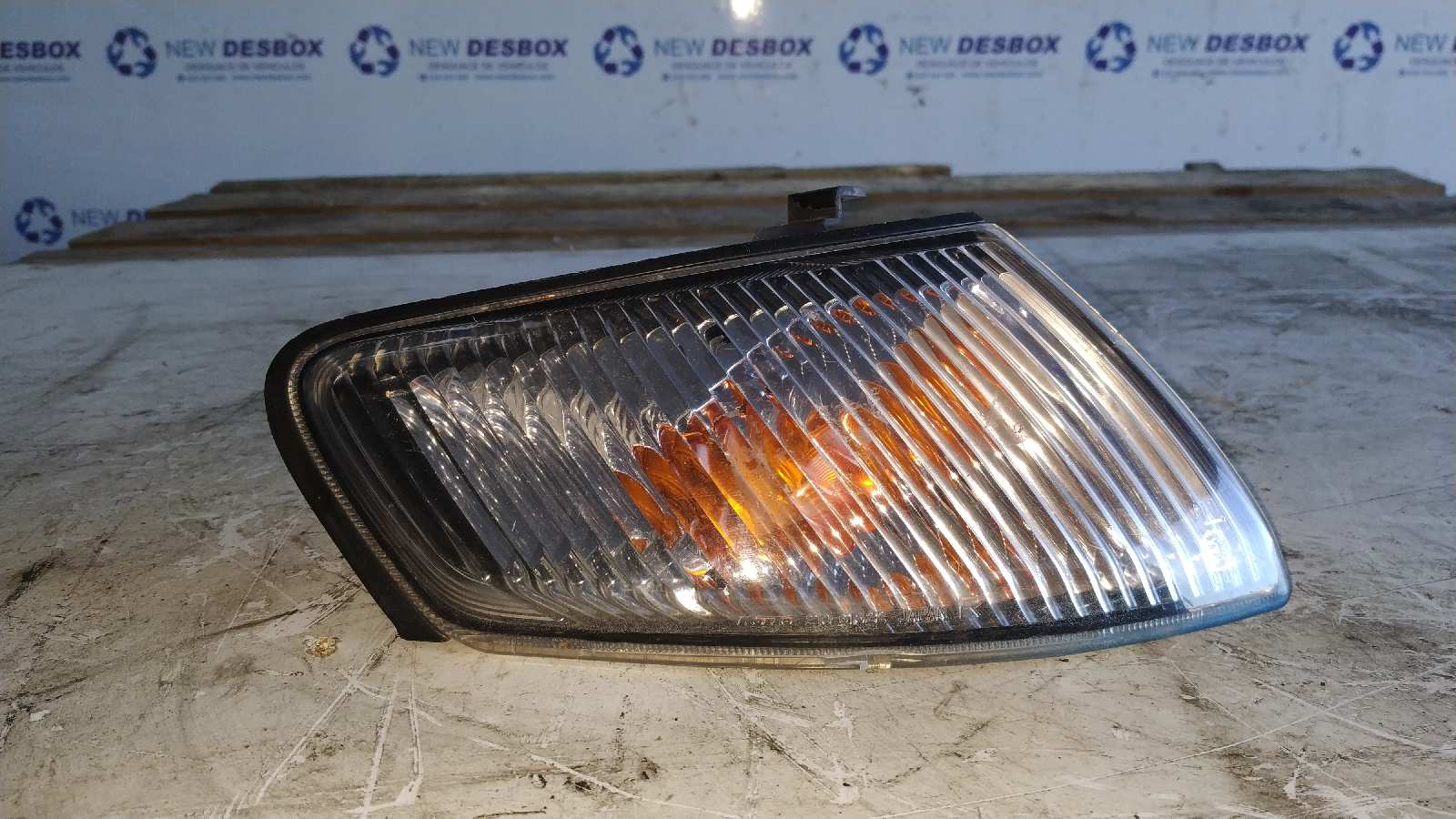 PILOTO DELANTERO DERECHO MAZDA 626 BERLINA (GF)