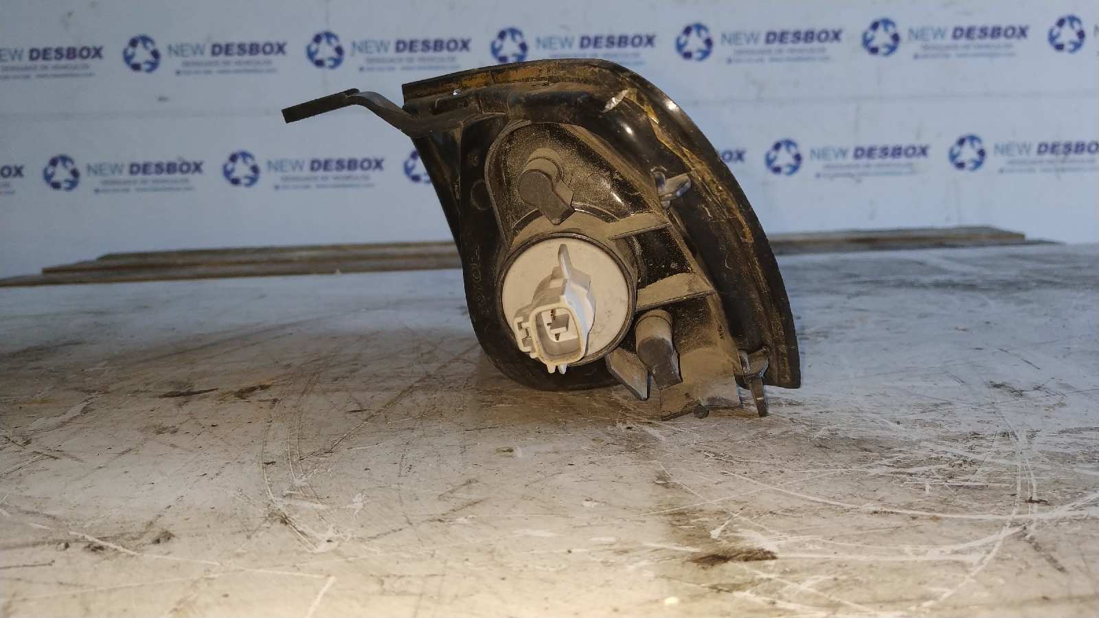 PILOTO DELANTERO DERECHO TOYOTA CARINA (T19) - vista 2