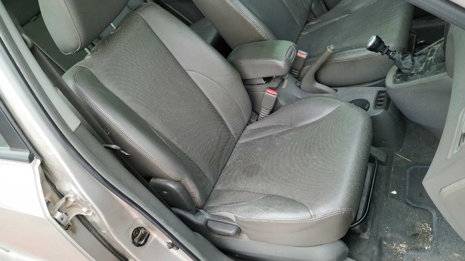 MANDO ELEVALUNAS DELANTERO IZQUIERDO HYUNDAI TUCSON (JM) - vista 4