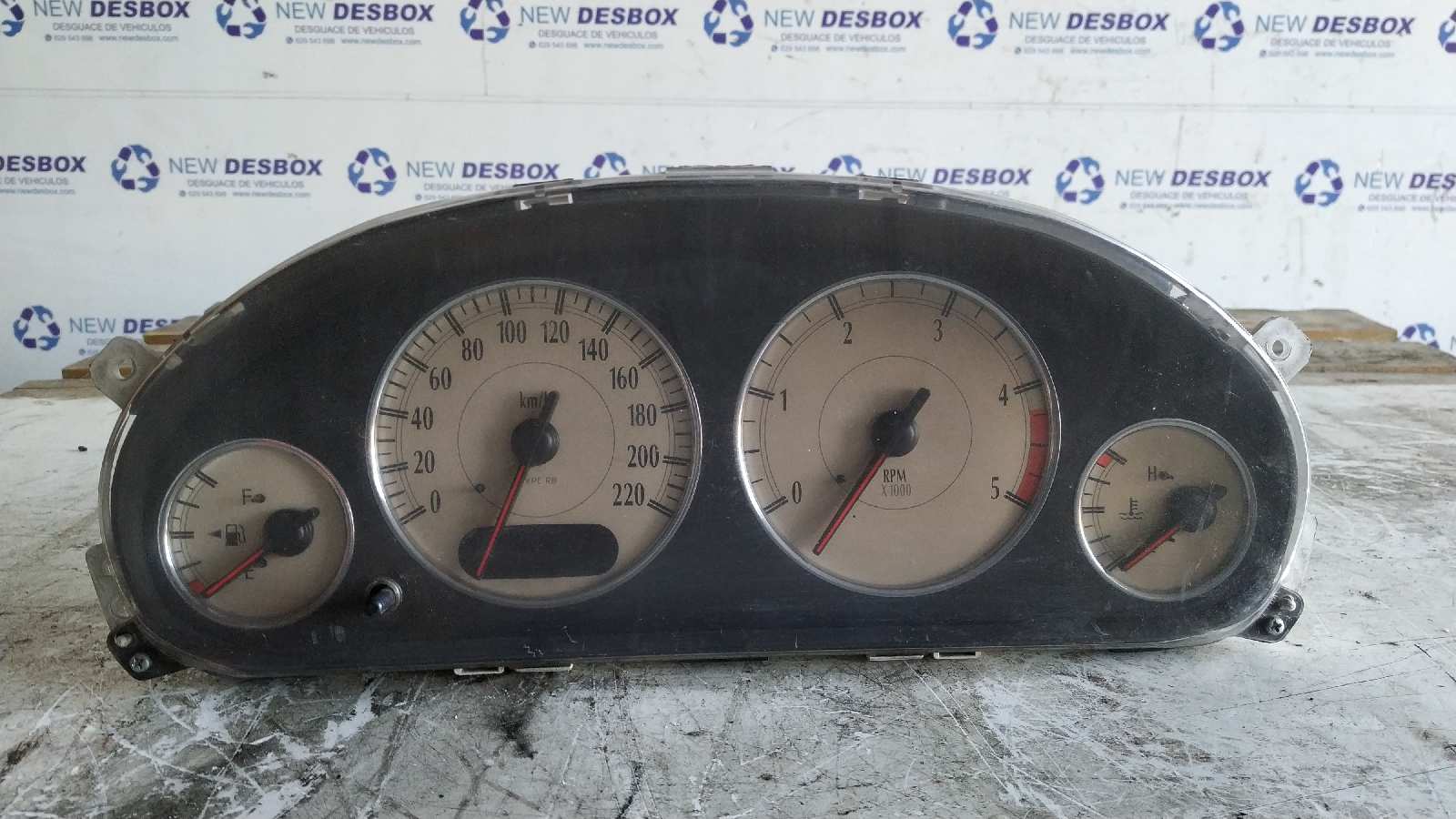 CUADRO INSTRUMENTOS CHRYSLER VOYAGER (RG)