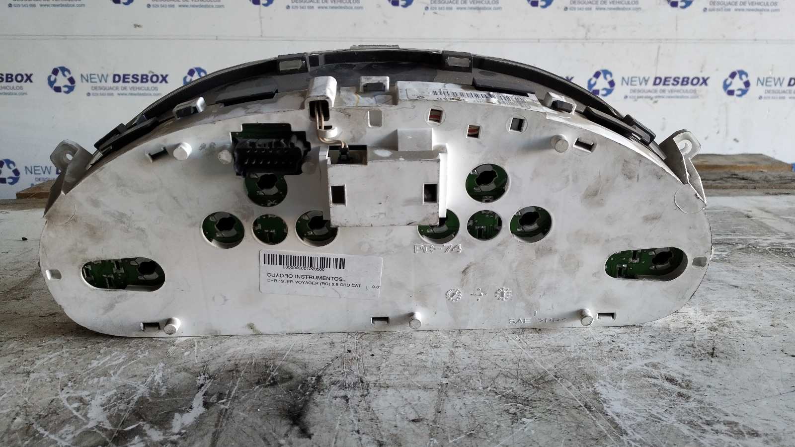 CUADRO INSTRUMENTOS CHRYSLER VOYAGER (RG) - vista 2