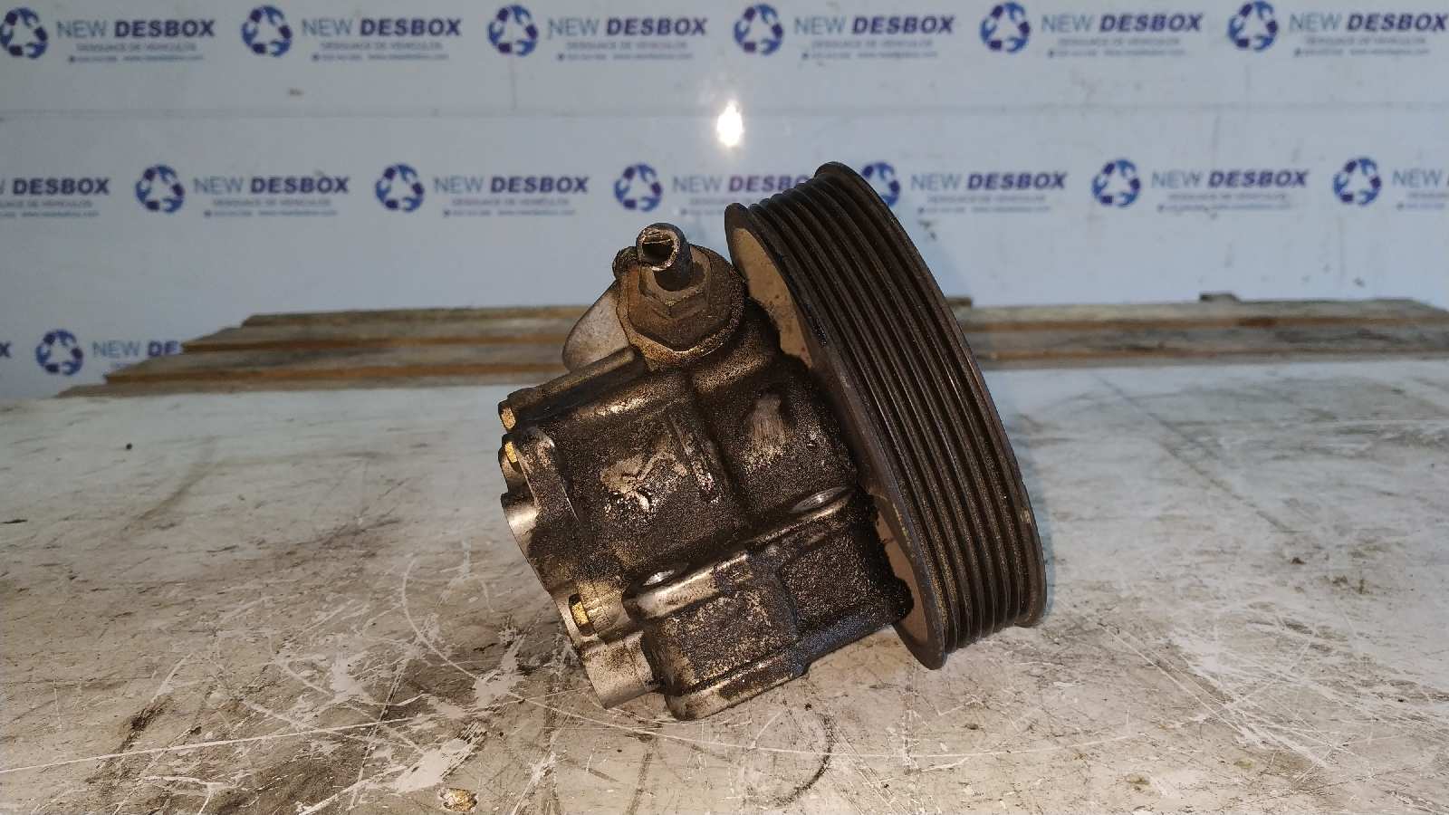 BOMBA DIRECCION MERCEDES-BENZ CLASE C (W203) BERLINA - vista 5