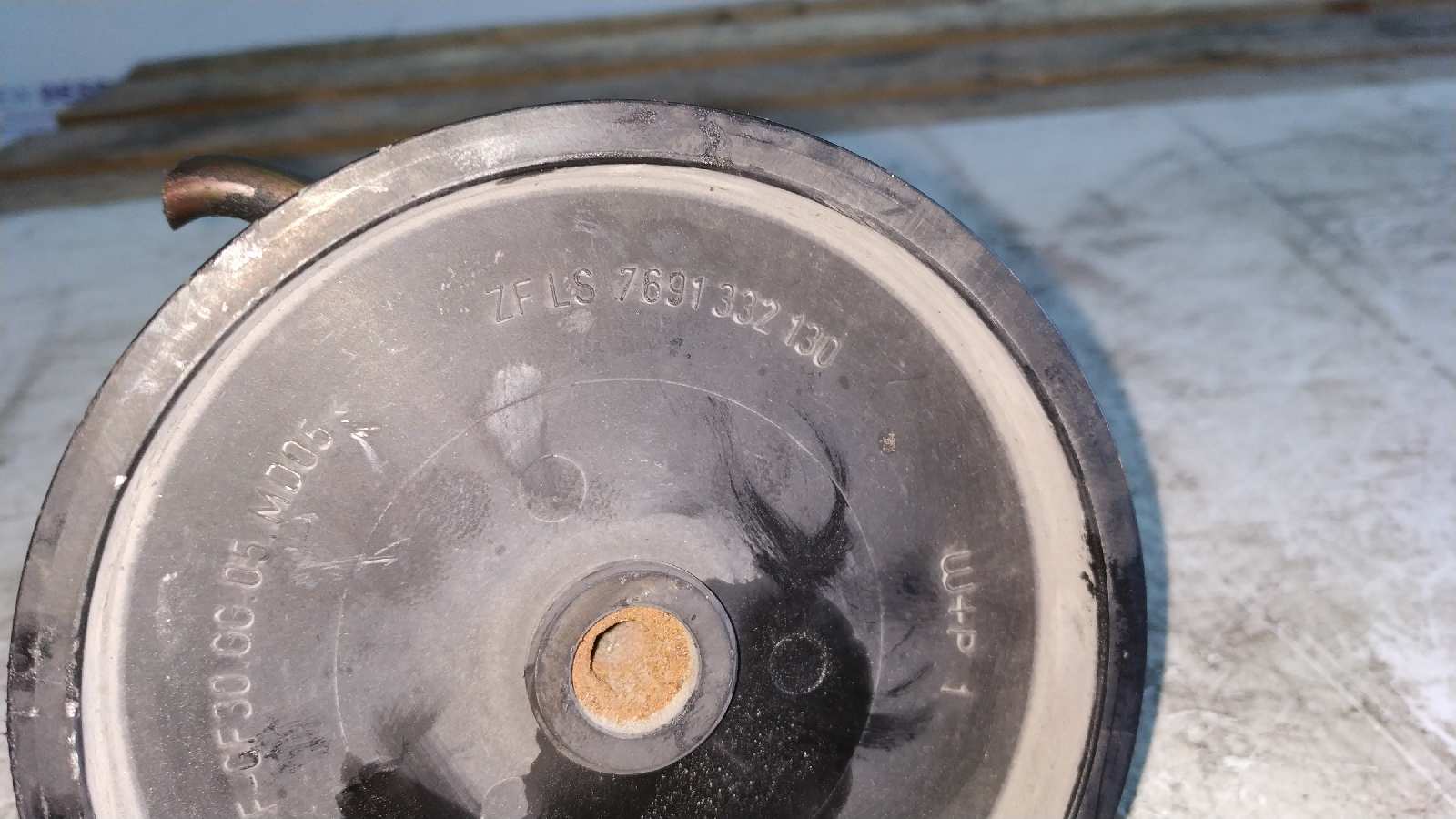 BOMBA DIRECCION MERCEDES-BENZ CLASE C (W203) BERLINA - vista 3