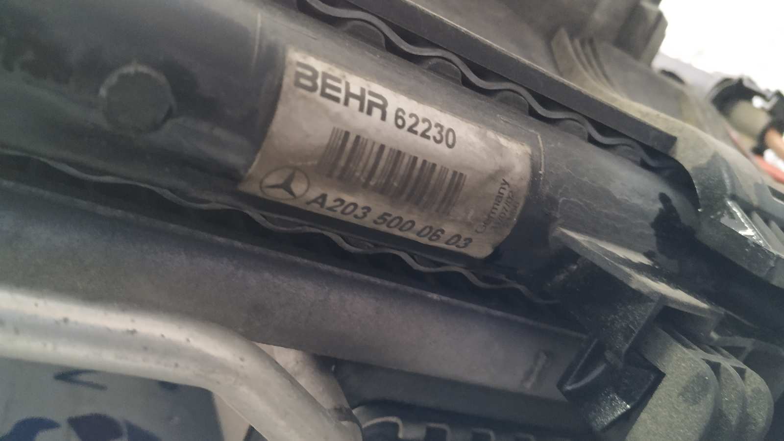 RADIADOR AGUA MERCEDES-BENZ CLASE C (W203) BERLINA - vista 2