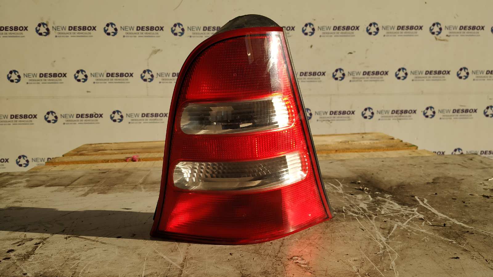 PILOTO TRASERO DERECHO MERCEDES-BENZ CLASE A (W168)