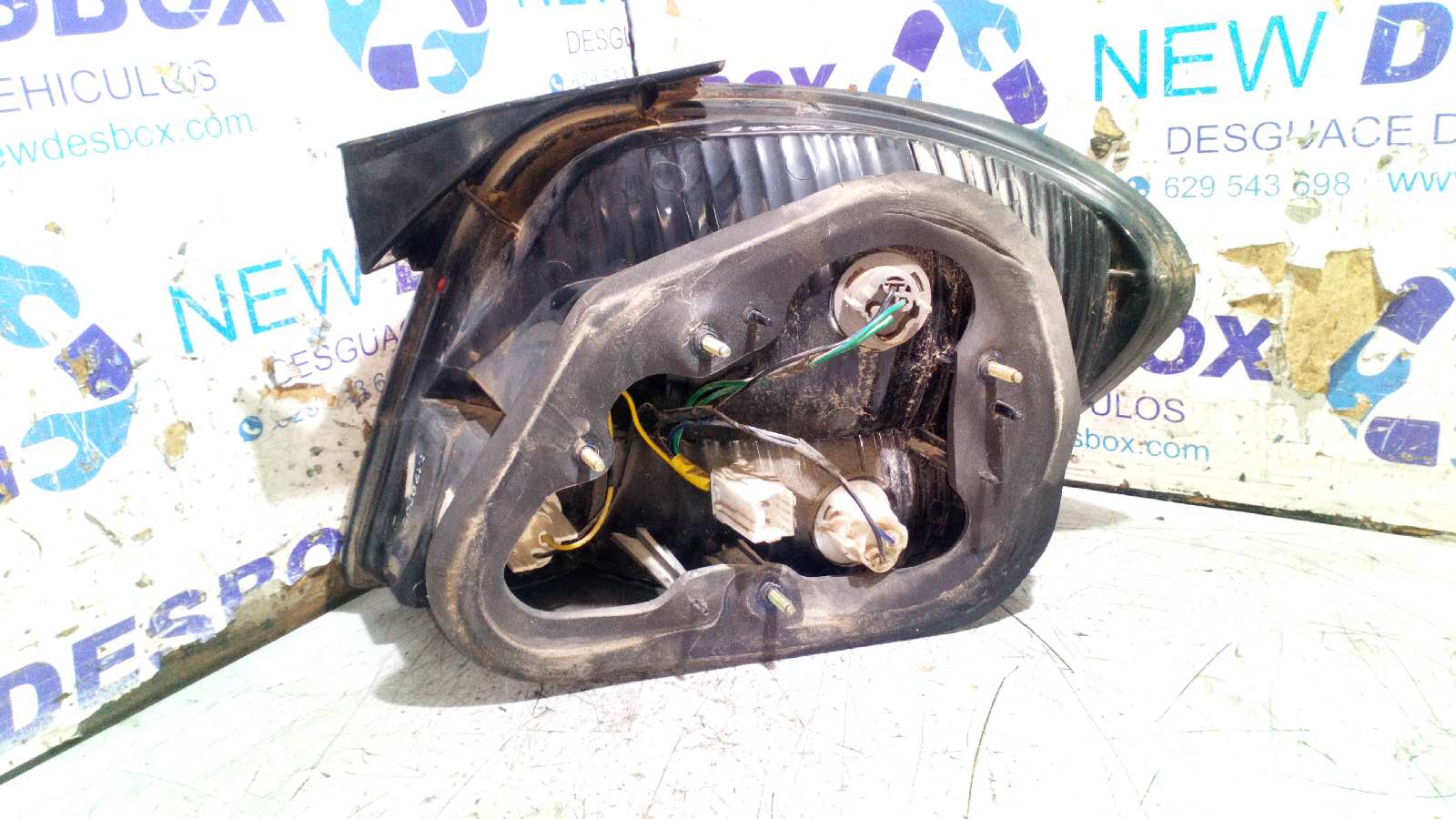 PILOTO TRASERO IZQUIERDO HYUNDAI COUPE (J2) - vista 3