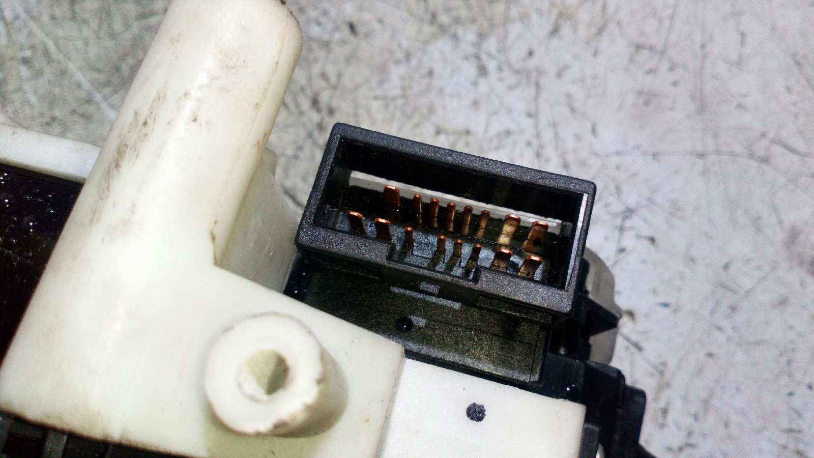 MANDO MULTIFUNCION HYUNDAI SANTA FE (BM) - vista 2