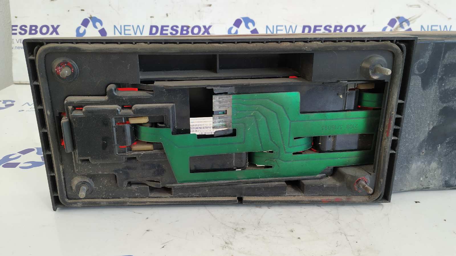 PILOTO TRASERO IZQUIERDO LADA SAMARA (2108/2109) - vista 3