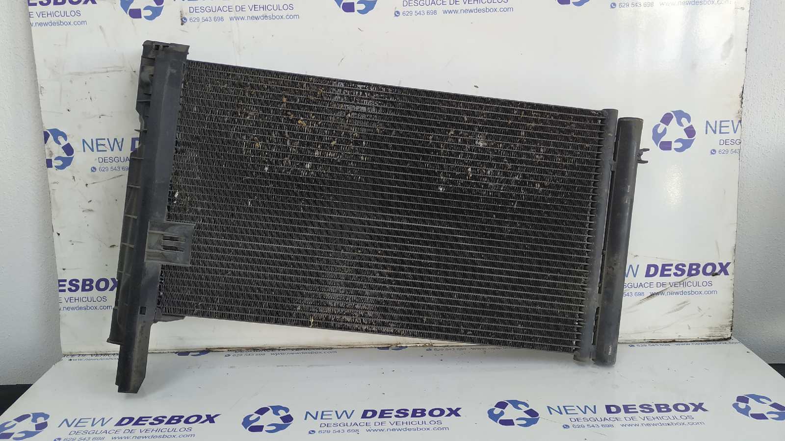 CONDENSADOR / RADIADOR  AIRE ACONDICIONADO BMW SERIE 1 BERLINA (E81/E87) - vista 4