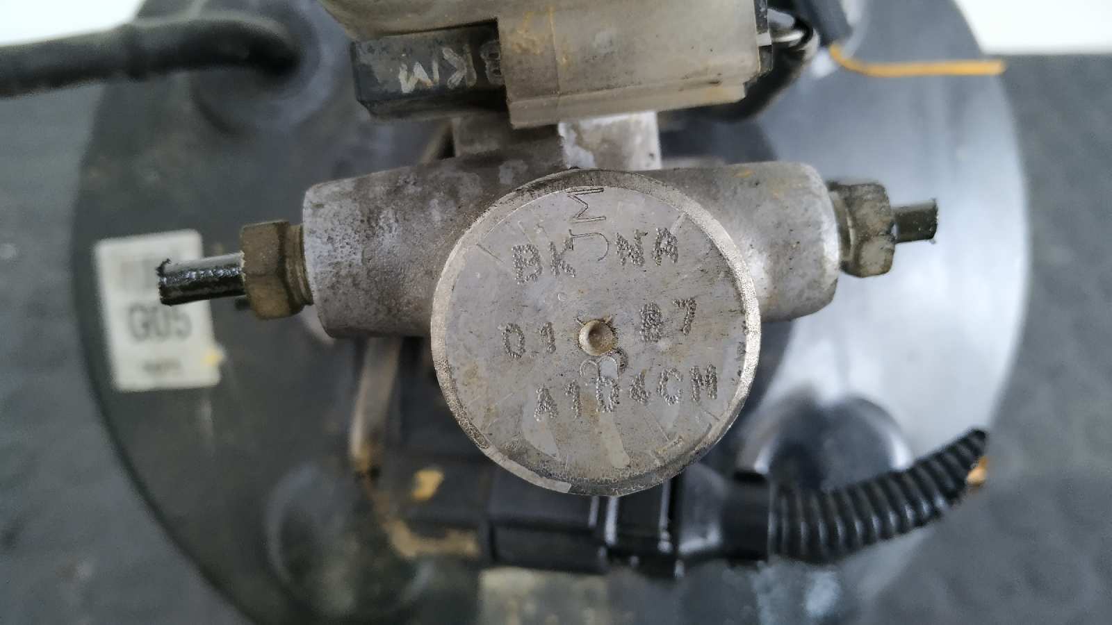 BOMBA FRENO HYUNDAI H1 - vista 3