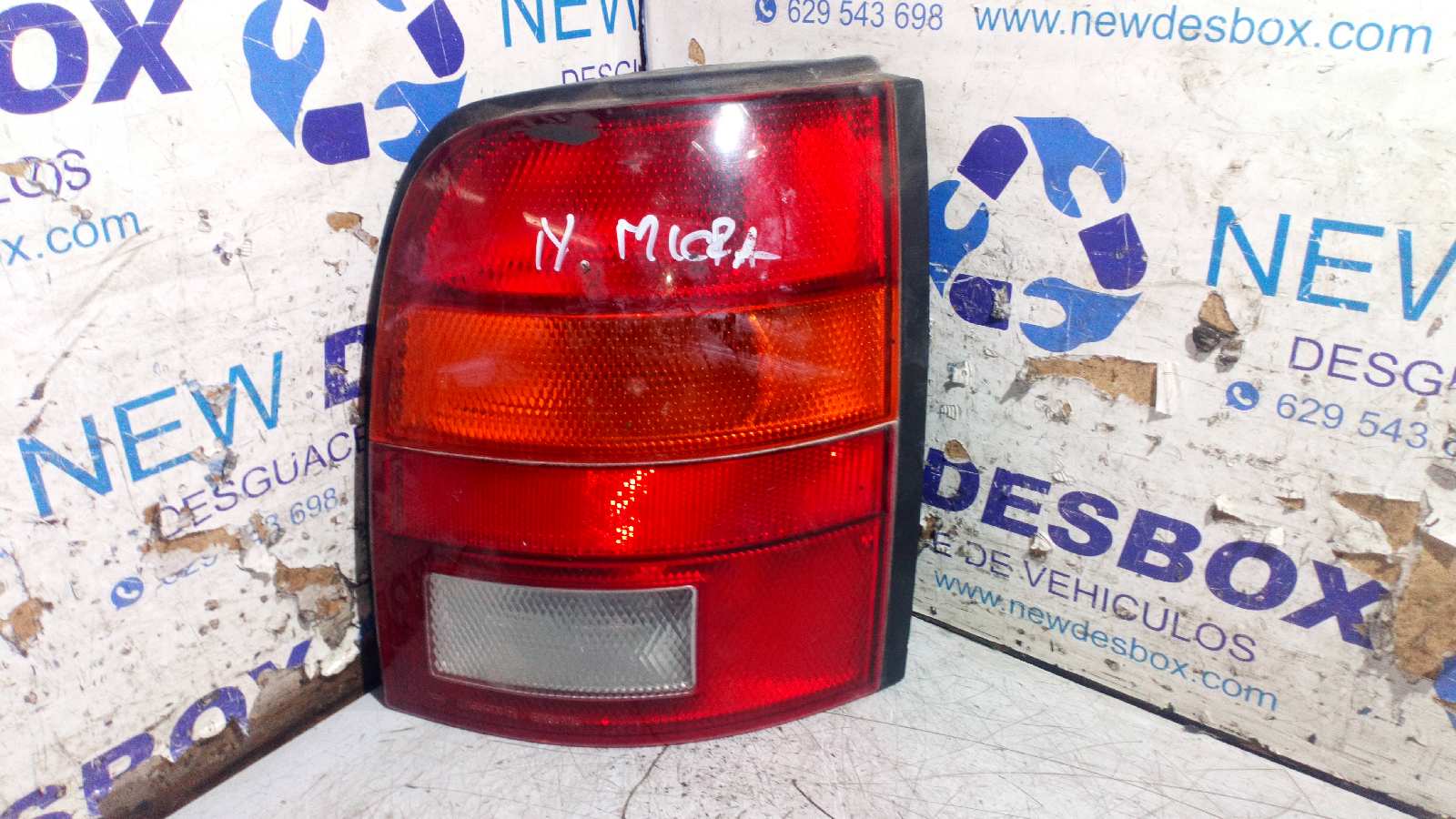 PILOTO TRASERO DERECHO NISSAN MICRA (K11)