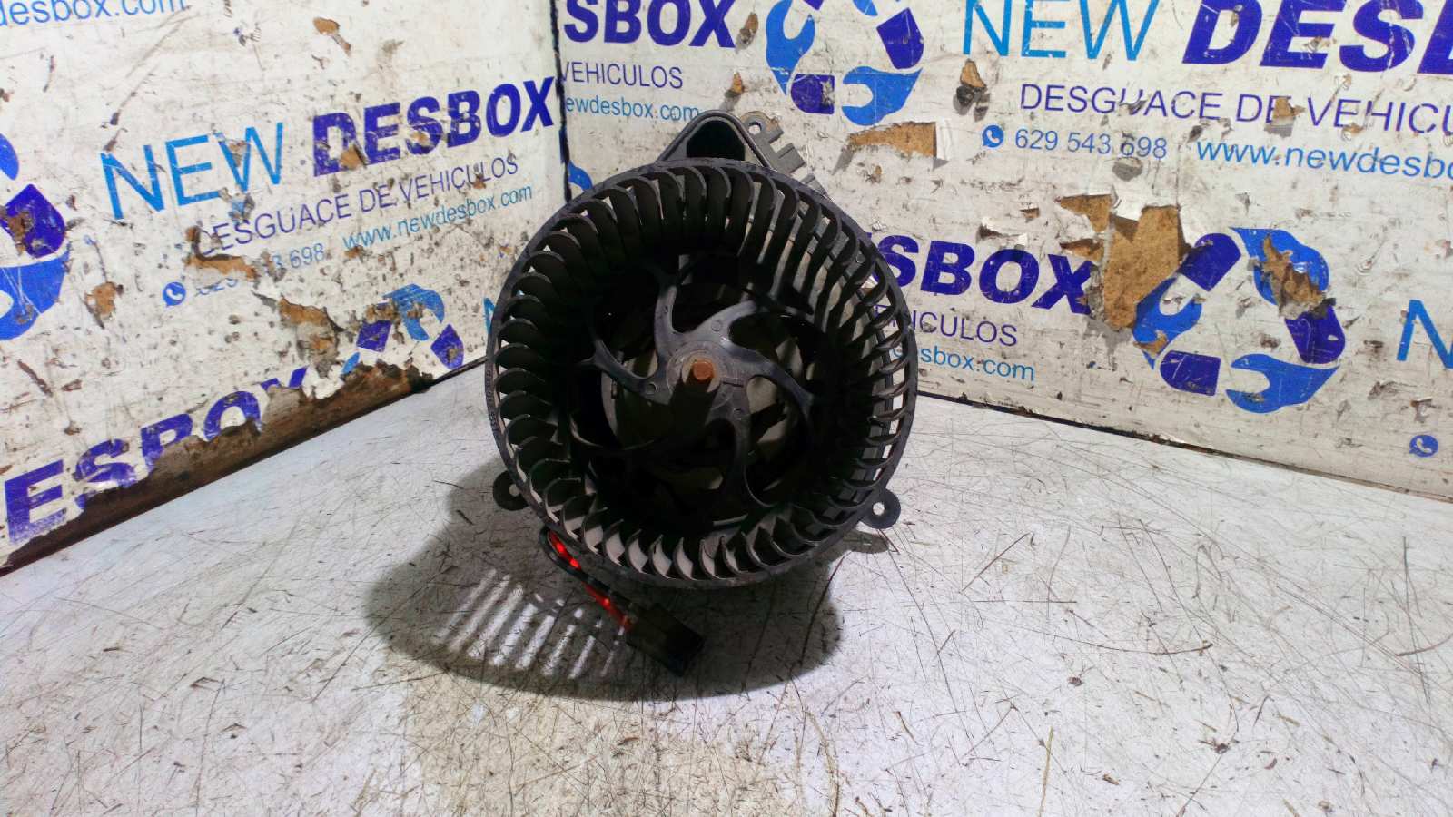 MOTOR CALEFACCION VOLKSWAGEN LT CAJA CERRADA / COMBI (MOD. 1997) - vista 4