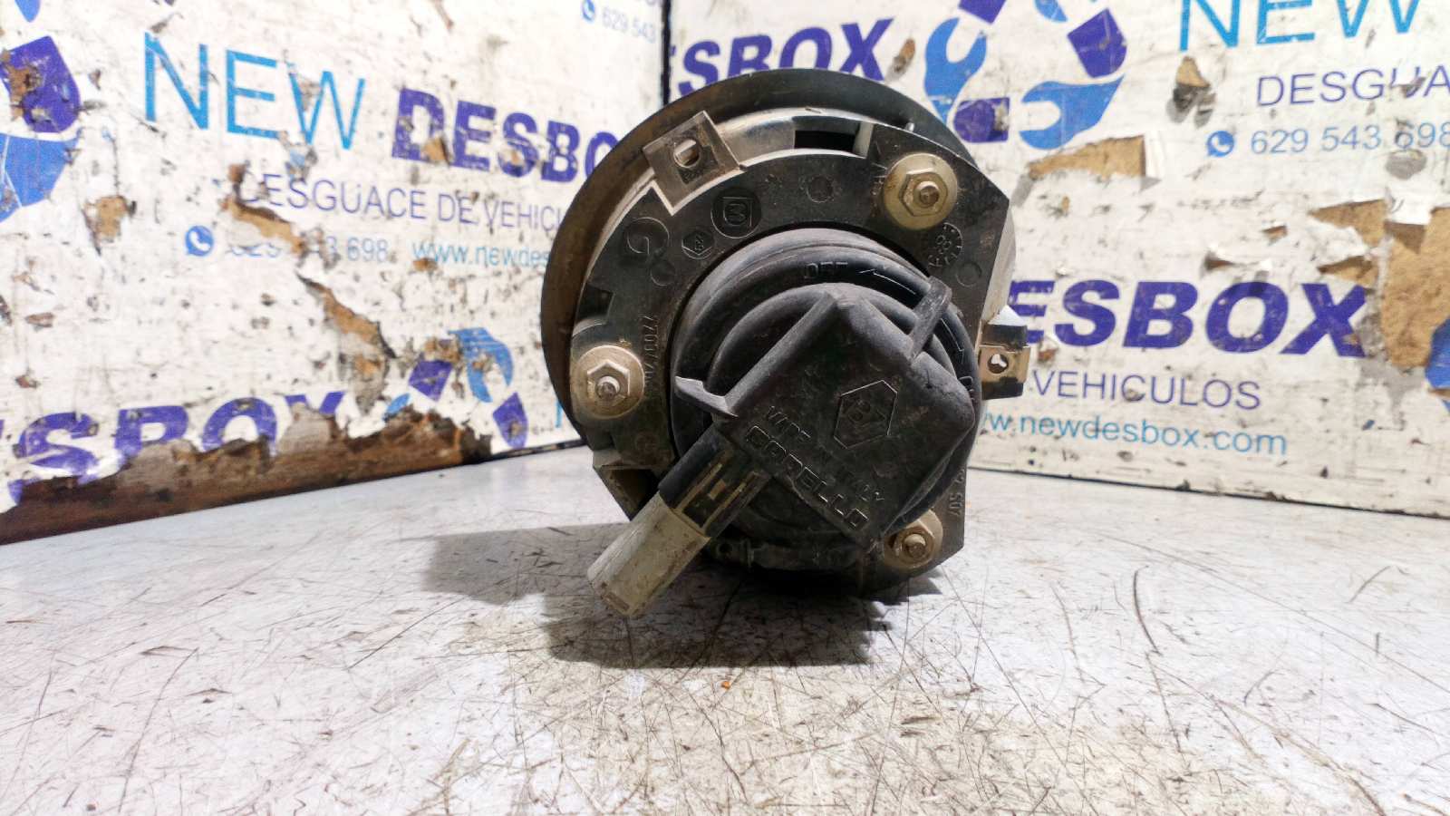 FARO ANTINIEBLA IZQUIERDO RENAULT TWINGO (CO6) - vista 2