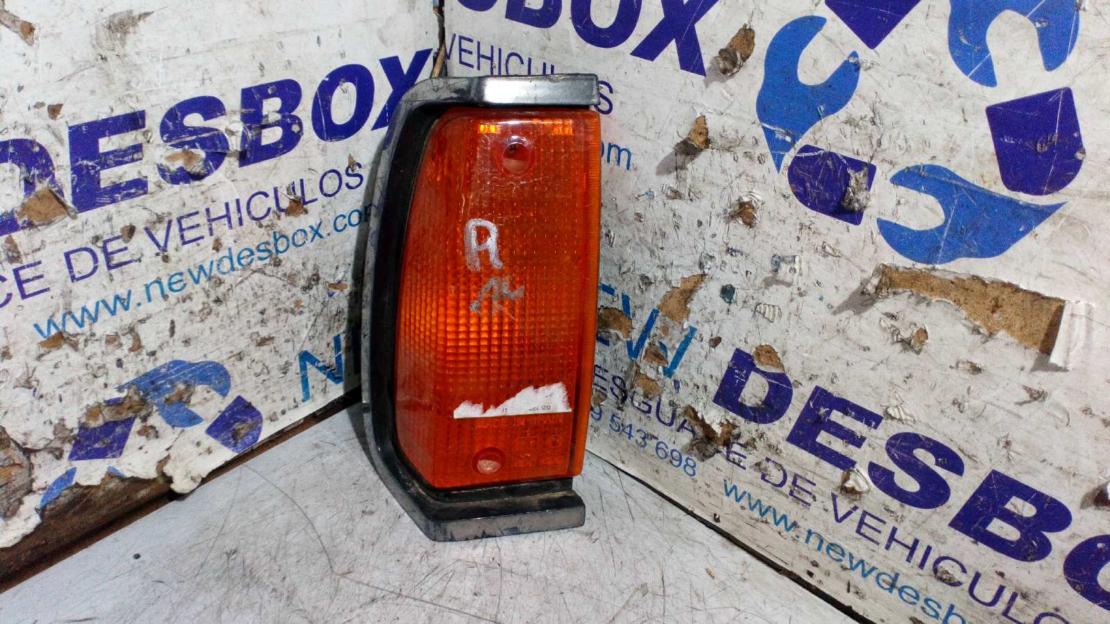 PILOTO DELANTERO IZQUIERDO RENAULT 14 1.4