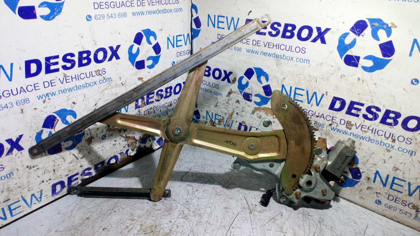 ELEVALUNAS DELANTERO DERECHO KIA CARENS - vista 2