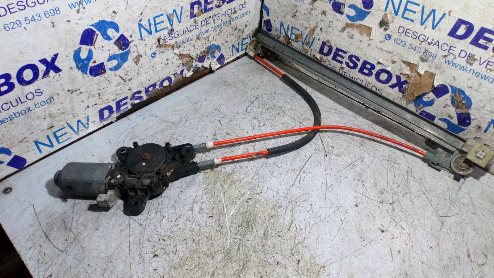 ELEVALUNAS TRASERO DERECHO PEUGEOT 106 (S2) - vista 4