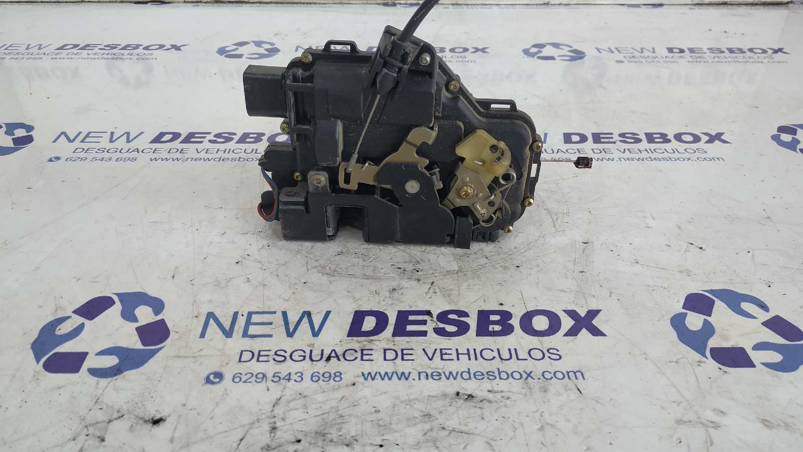 CERRADURA PUERTA DELANTERA DERECHA SEAT LEON (1M1) - vista 2