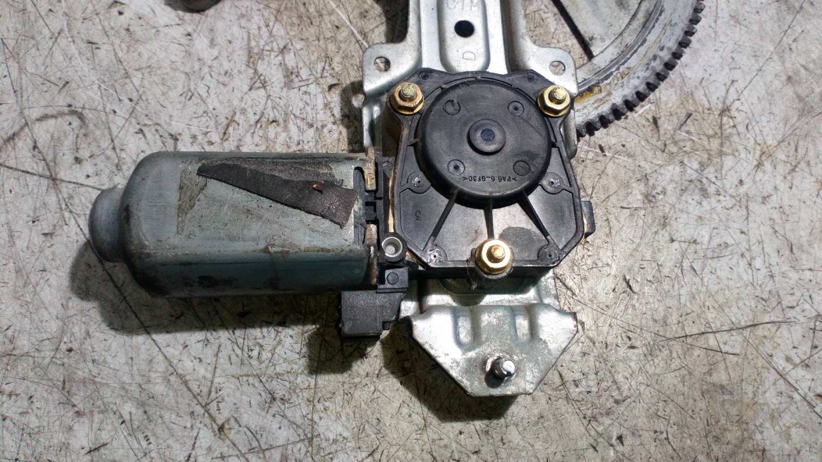 ELEVALUNAS DELANTERO DERECHO PEUGEOT 205 BERLINA - vista 5