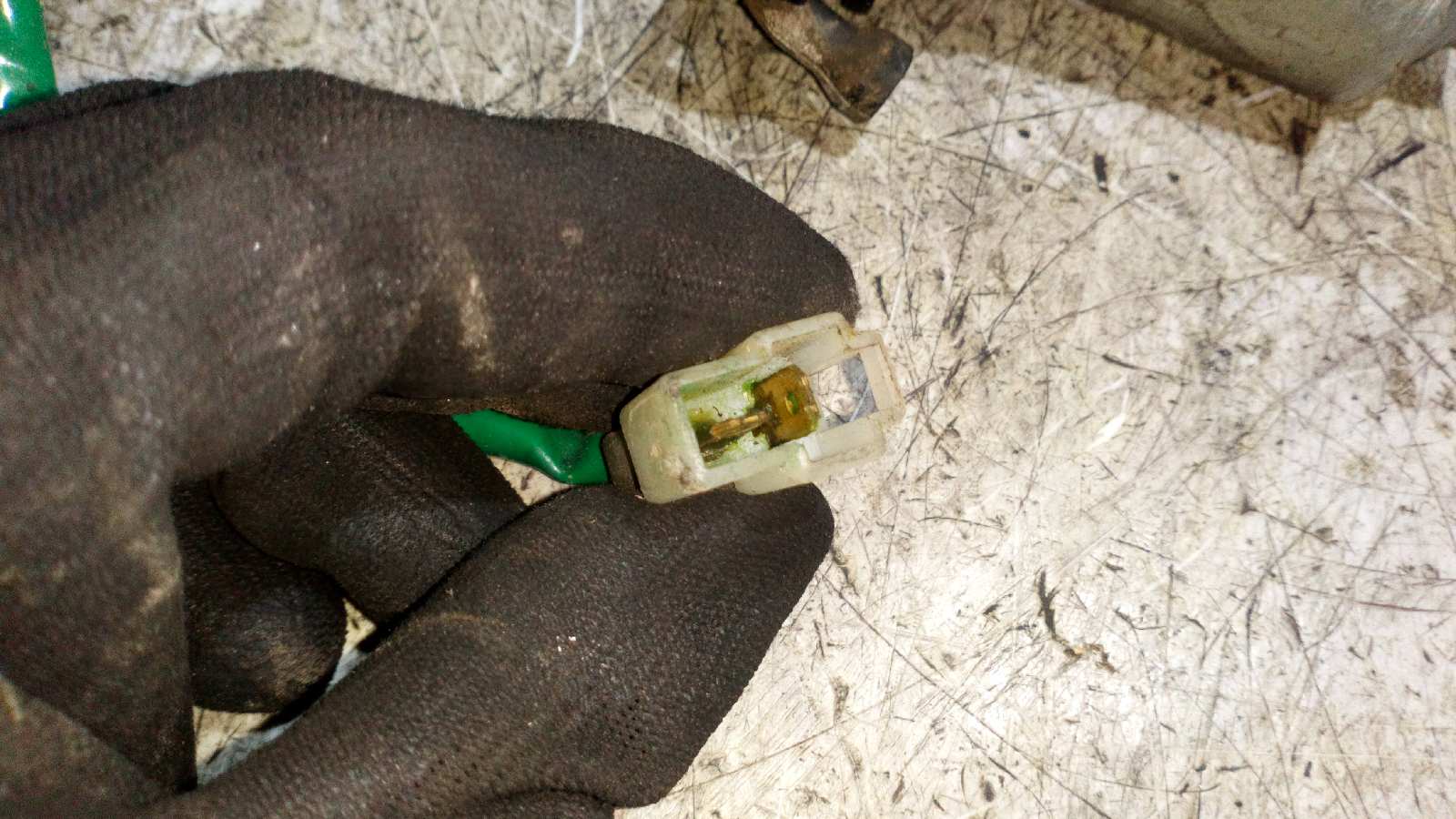 ELEVALUNAS TRASERO IZQUIERDO MITSUBISHI L 200 (K6/7) - vista 6