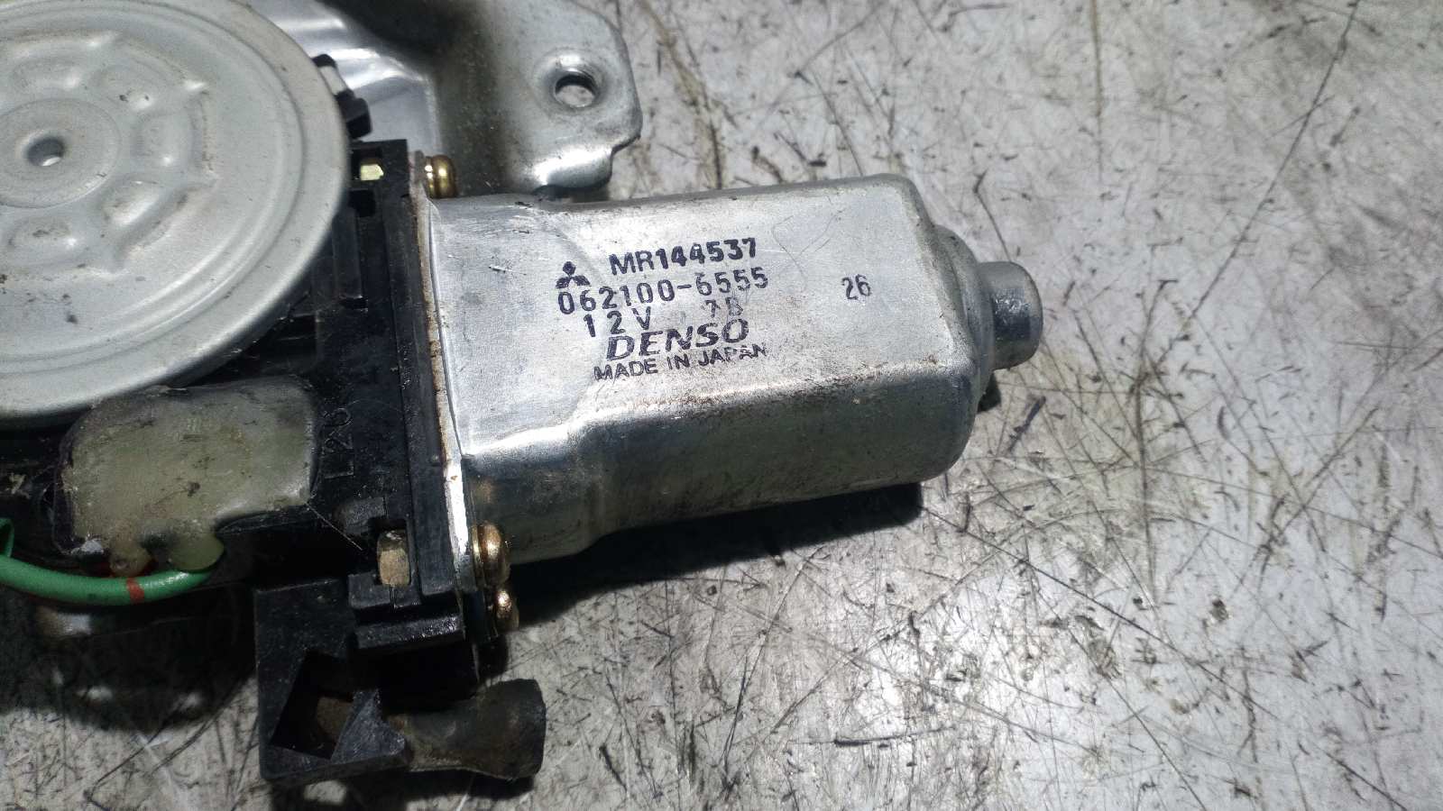 ELEVALUNAS TRASERO IZQUIERDO MITSUBISHI L 200 (K6/7) - vista 3