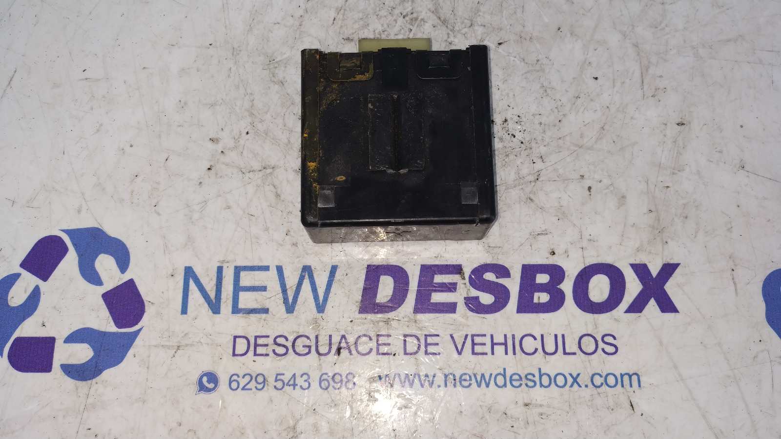 MODULO ELECTRONICO MITSUBISHI MONTERO (V20/V40) - vista 3