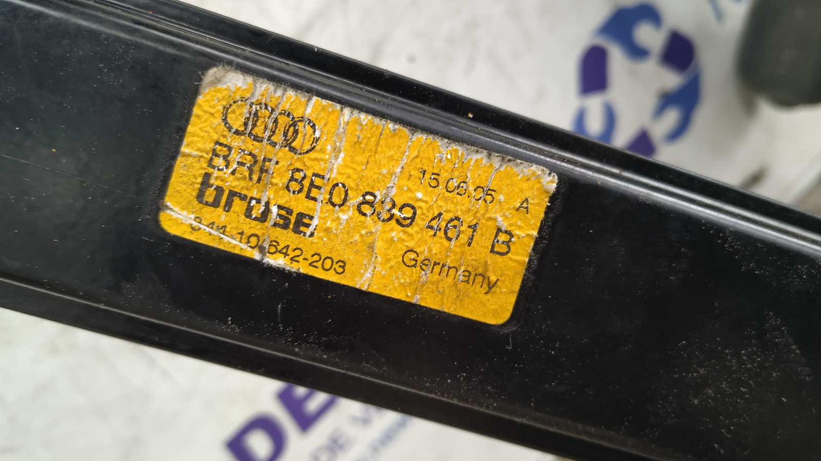 ELEVALUNAS TRASERO IZQUIERDO AUDI A4 AVANT (8E) - vista 4