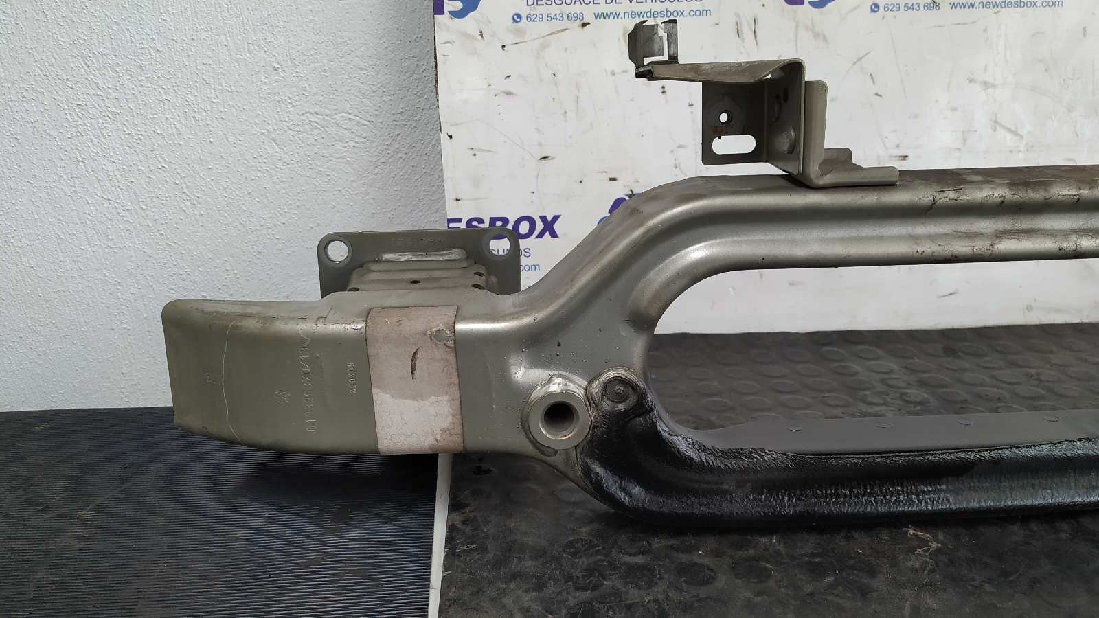 REFUERZO PARAGOLPES DELANTERO PEUGEOT 407 - vista 4