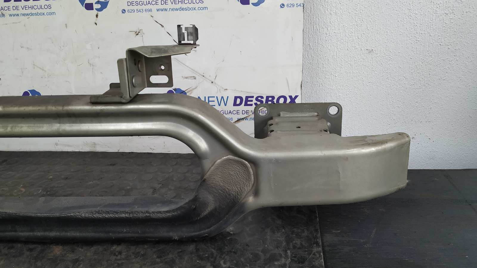 REFUERZO PARAGOLPES DELANTERO PEUGEOT 407 - vista 3