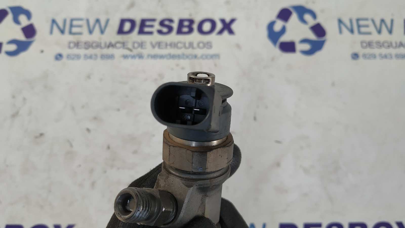 INYECTOR BMW SERIE 1 BERLINA (E81/E87) - vista 2