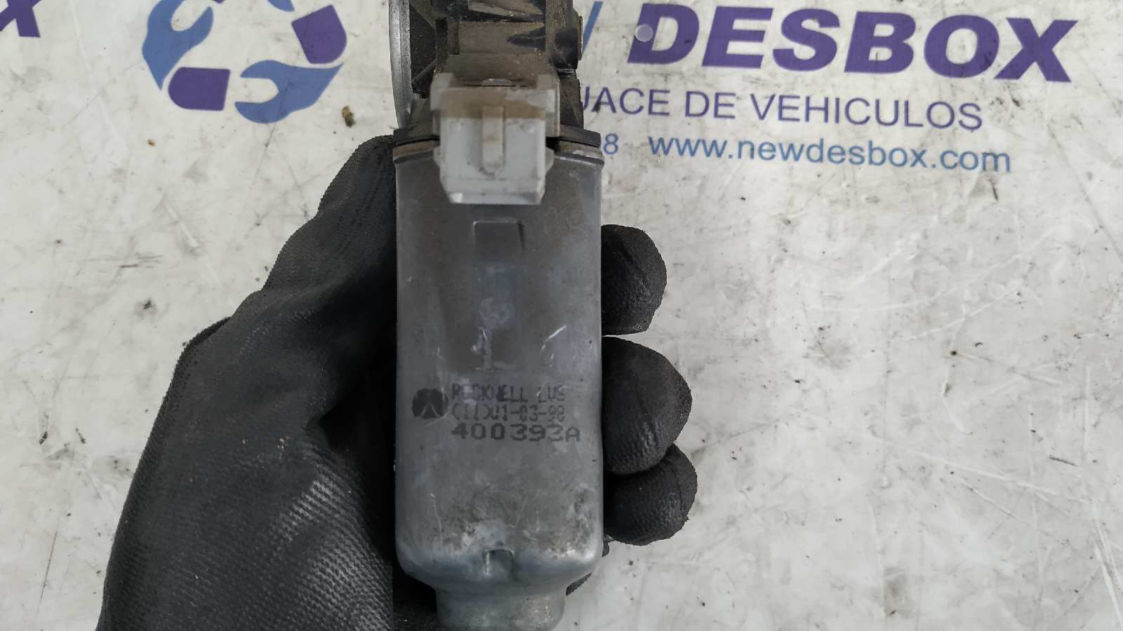 ELEVALUNAS DELANTERO IZQUIERDO PEUGEOT 106 (S1) - vista 2