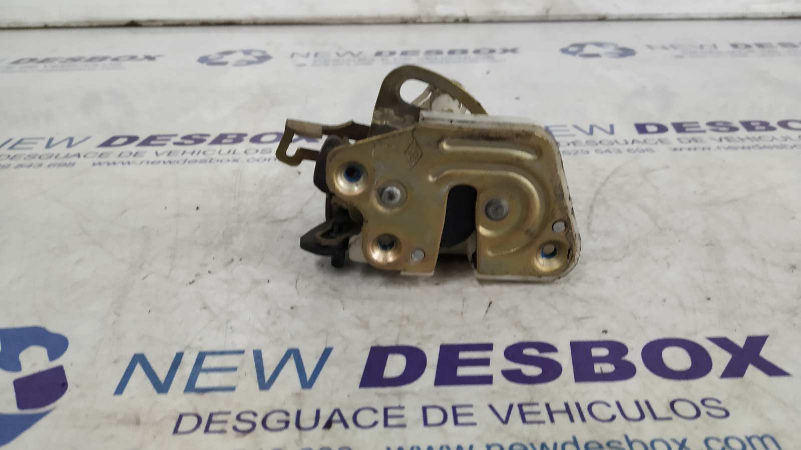 CERRADURA PUERTA TRASERA IZQUIERDA MITSUBISHI SPACE WAGON (N30/N40) - vista 4