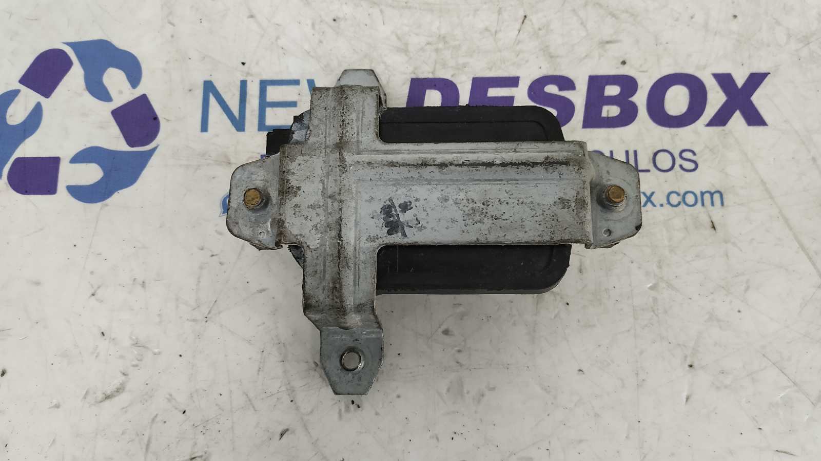 CERRADURA PUERTA TRASERA IZQUIERDA MITSUBISHI SPACE WAGON (N30/N40) - vista 5