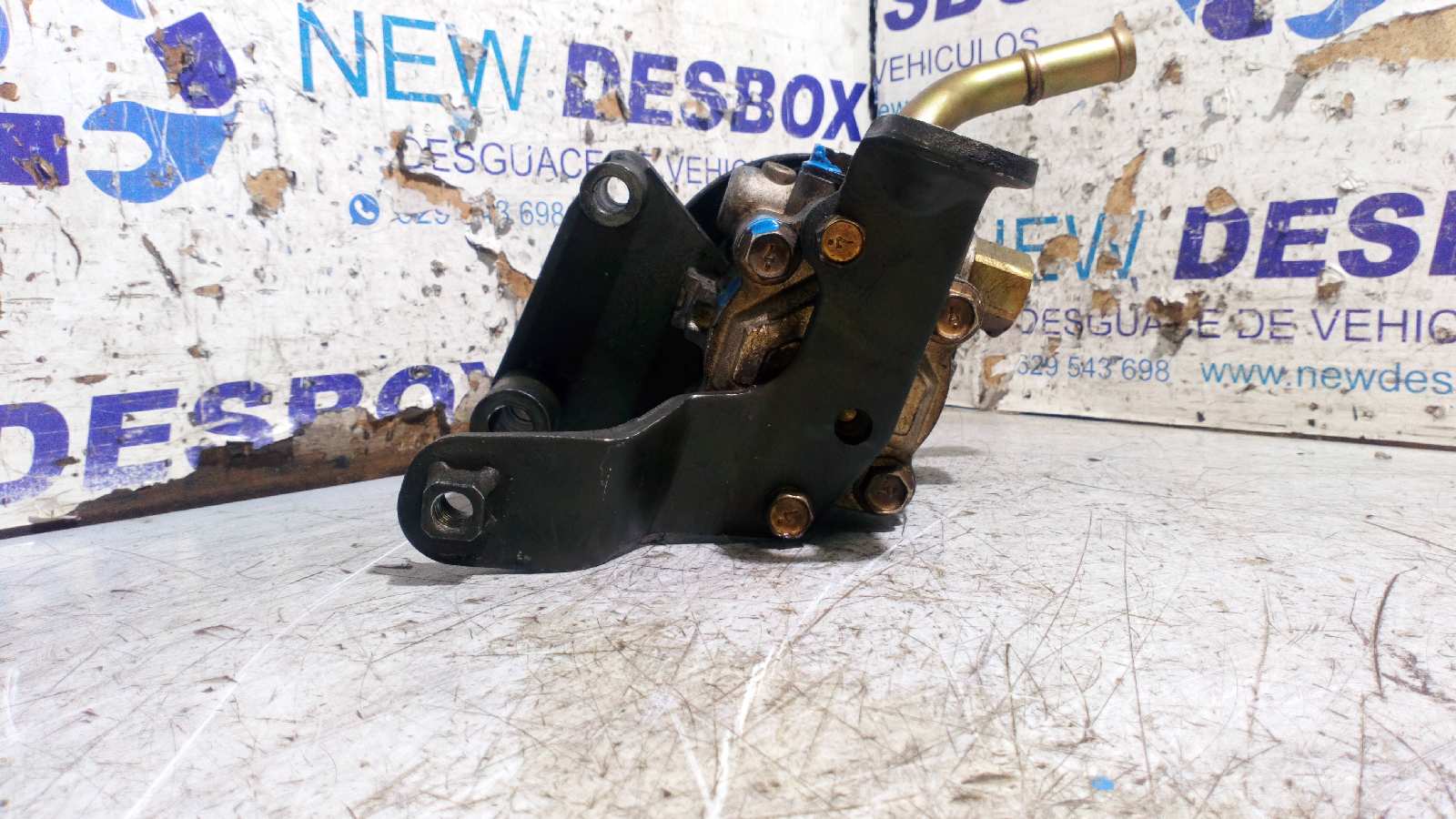 BOMBA DIRECCION NISSAN PICK-UP (D22) - vista 2